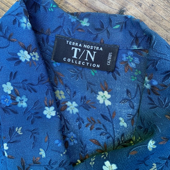 Terra Nostra Blue Blouse - Picture 2 of 7